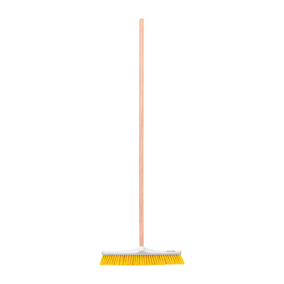 Cepillo Industrial Cerda Suave De 56 cm Con Bastón De Madera, Klintek 57037